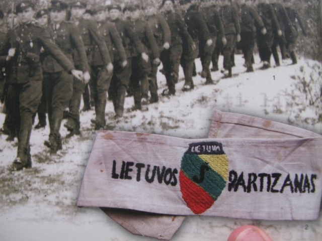 LLA (Lietuvos Laisvės Armija). Ejército para la Libertad de Lituania. En 1945 ya contaba con más de 30.000 partisanos.